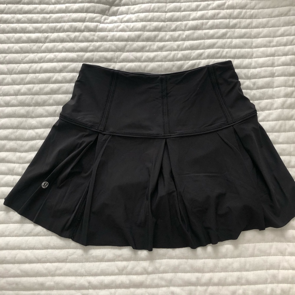 Lululemon skirt 2